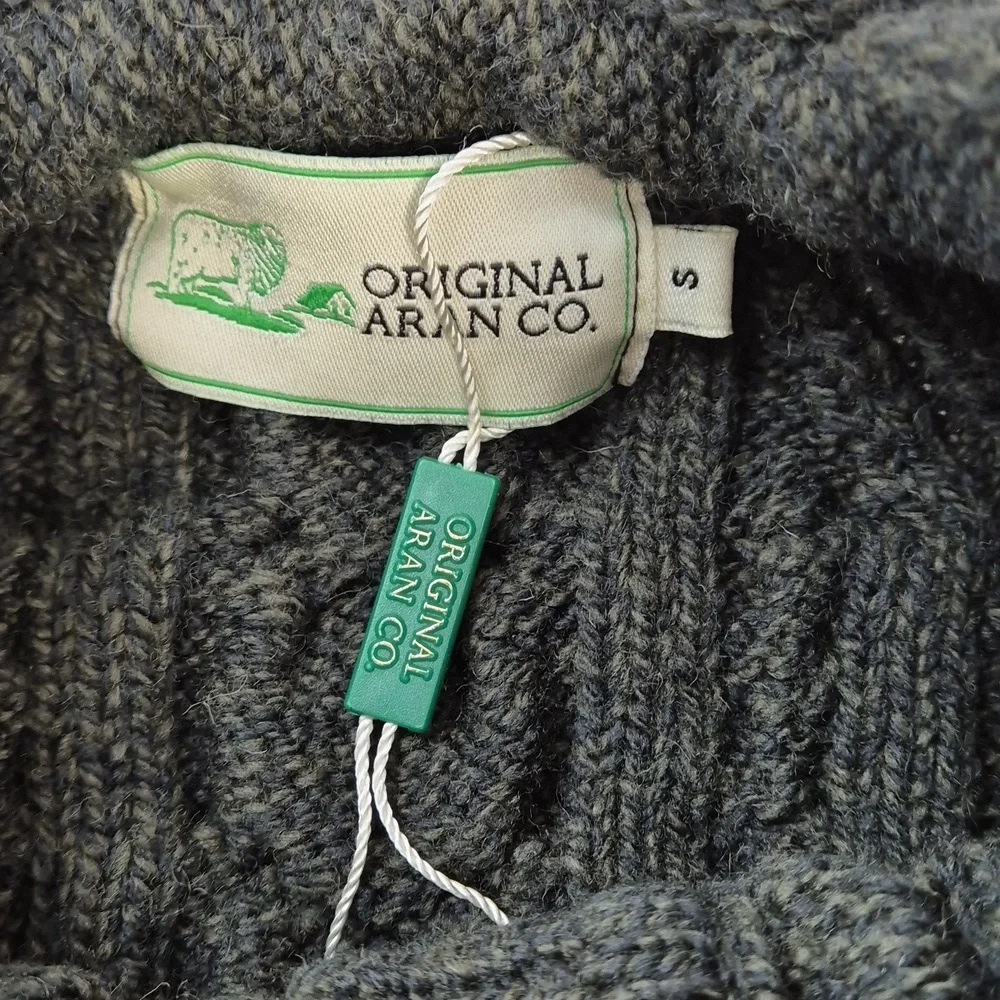 100% Wool Original Aran Co Green Merino Cable Knit Cardigan Sweater Size Small - Picture 11 of 12